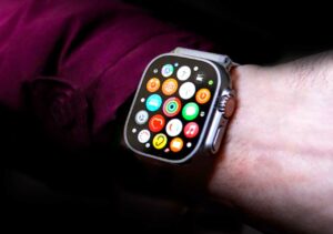 Apple-Watch-Ultra-incluira-mensajes-via-satelite-bloomberg_portada